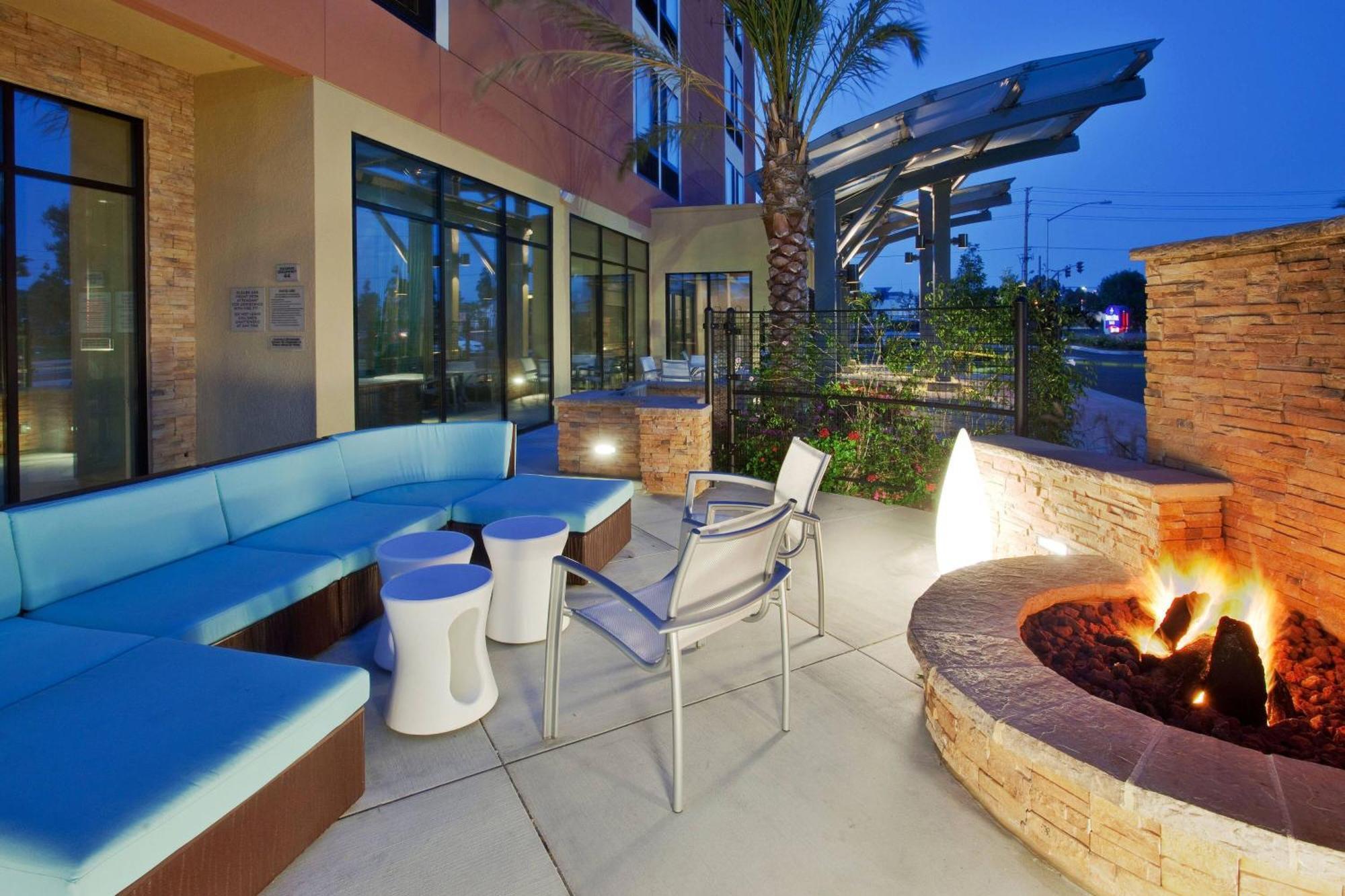 Springhill Suites Irvine John Wayne Airport / Orange County Exterior photo