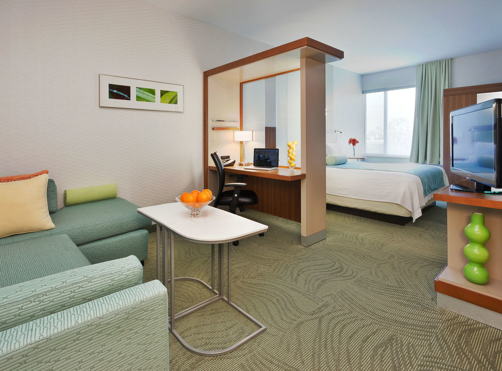Springhill Suites Irvine John Wayne Airport / Orange County Room photo